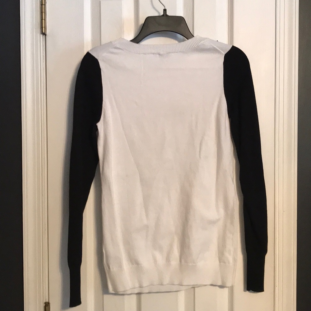 Express sweater - Picture 3 of 6